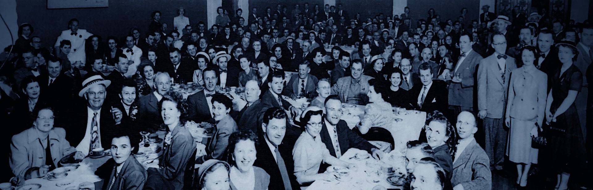 historic image of hvac convention dinner party in 1952
